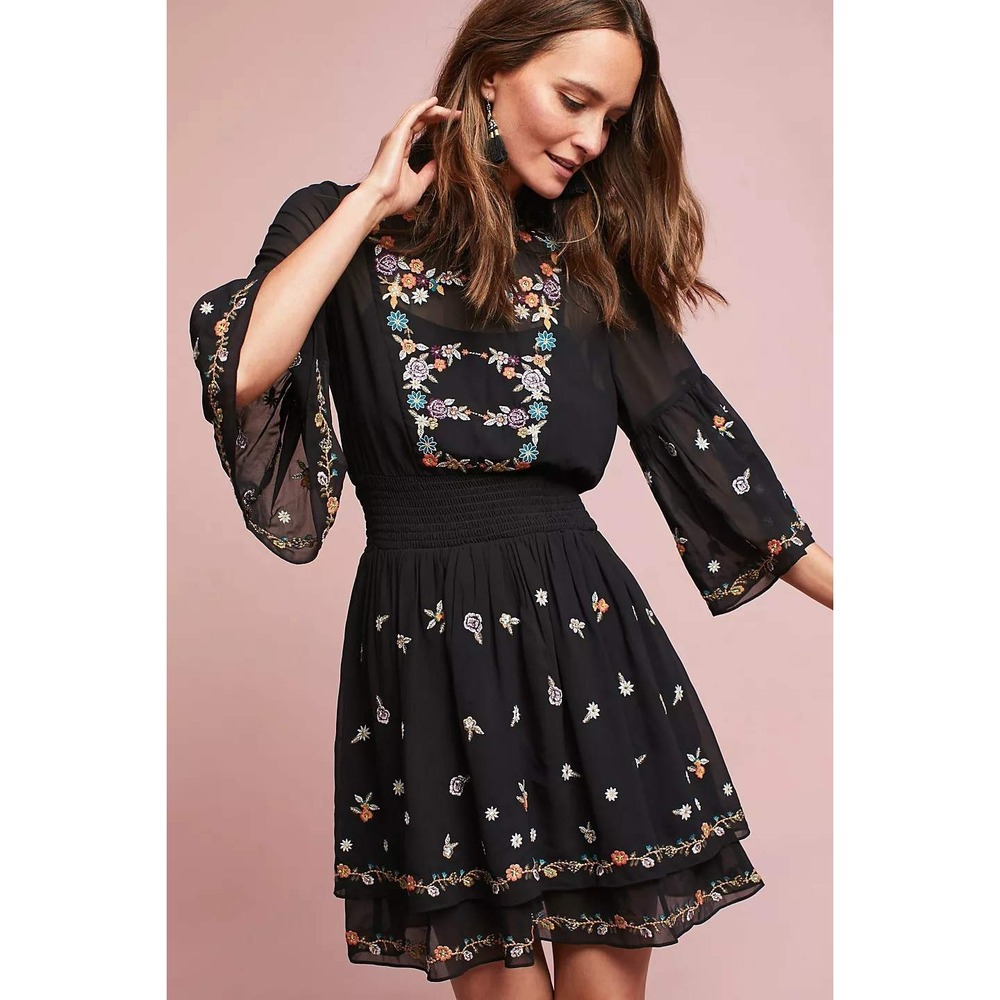 Maeve Anthropologie Anfisa Tunic Dress Black Floral Embroidered Smocked Size 10